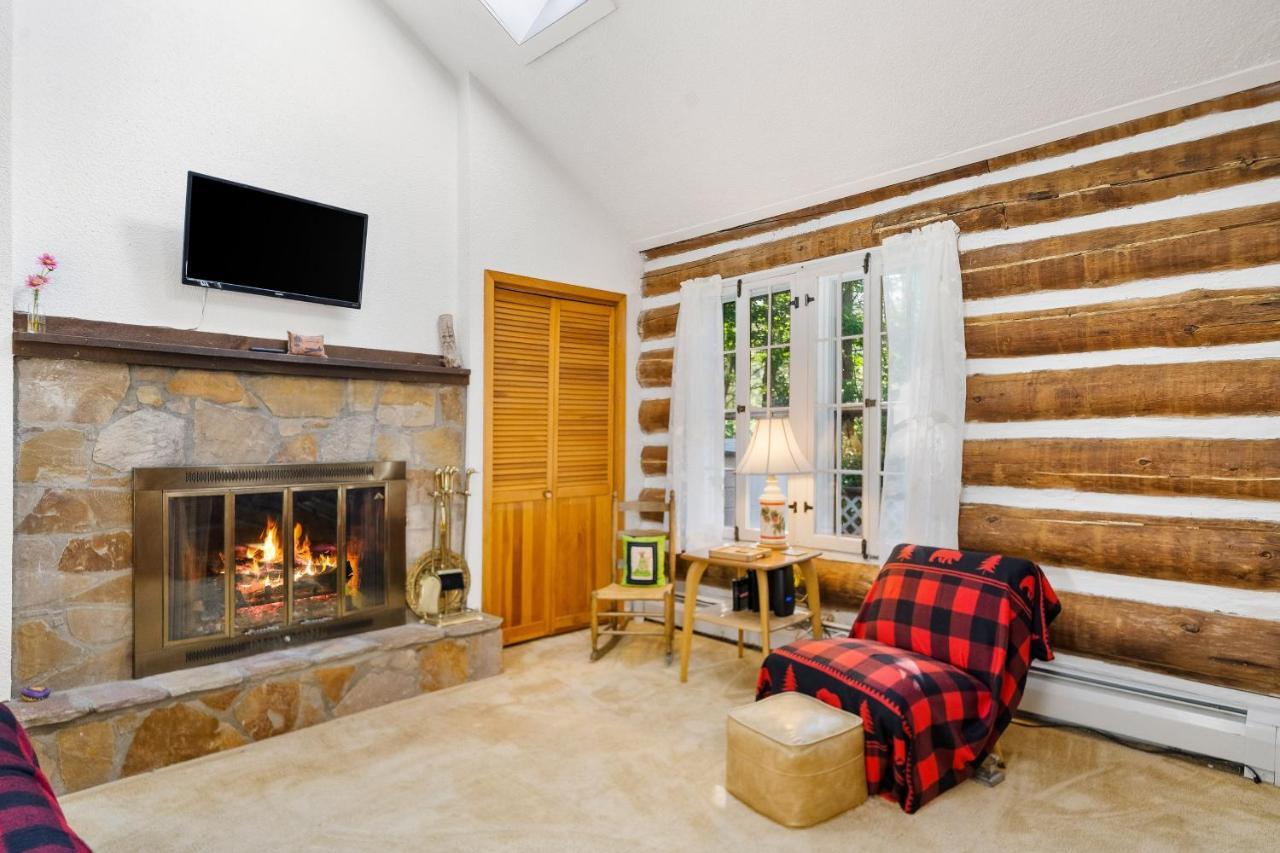 Cozy Condo By Tripp Lake 워렌스버그 외부 사진