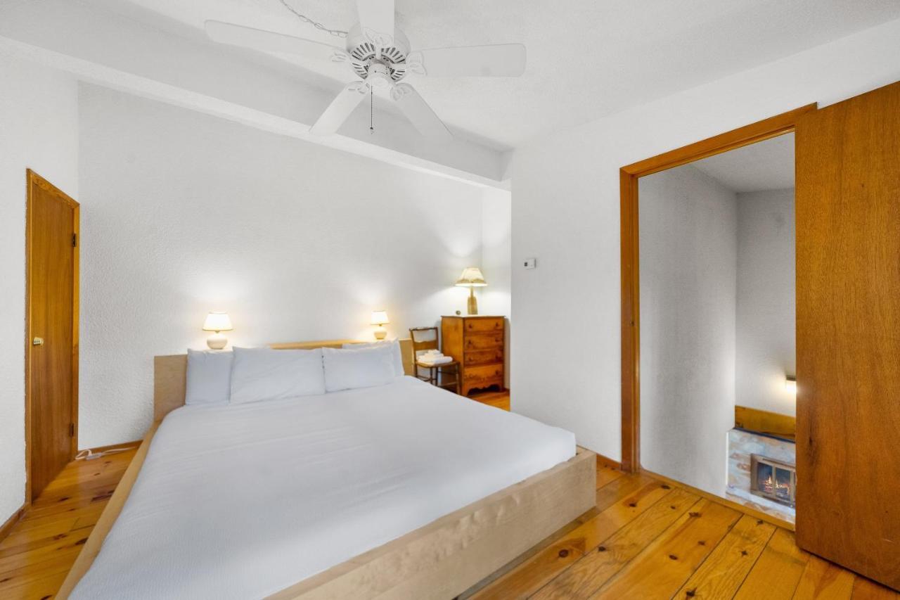 Cozy Condo By Tripp Lake 워렌스버그 외부 사진